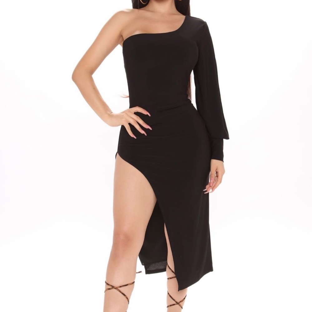 New Fashion Nova Missing Kisses One Shoulder Midi Dress